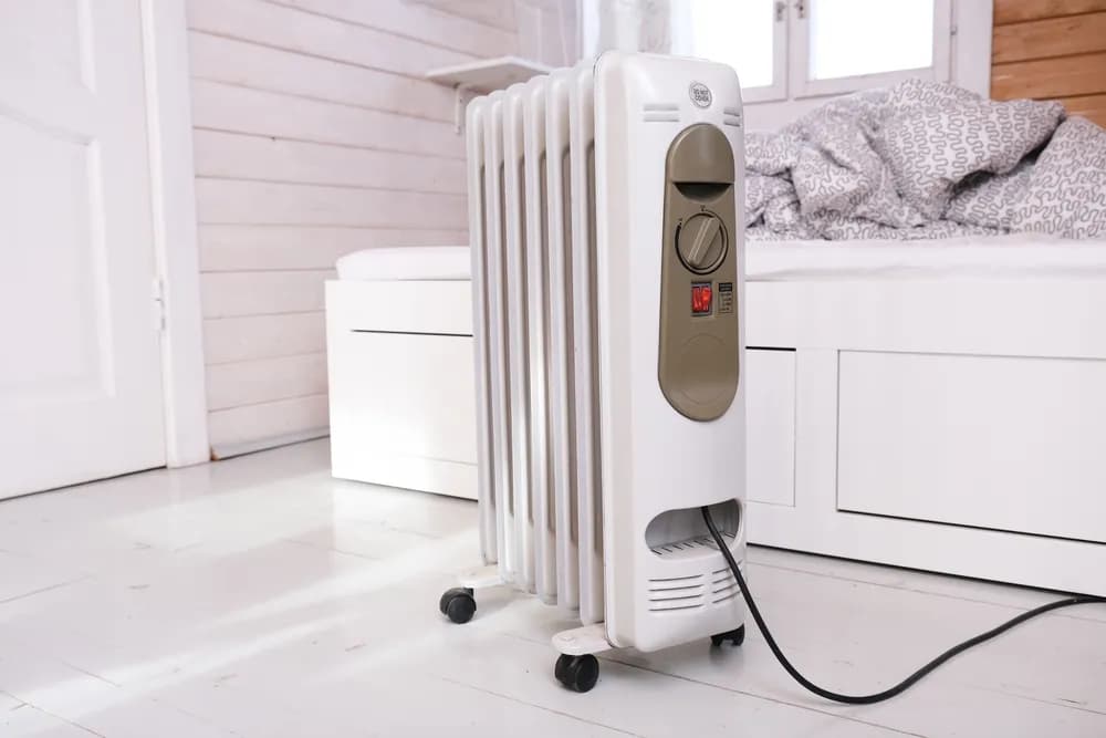 Jaki grzejnik elektryczny do pokoju 40m2? Sprawdź, co wybrać, by zaoszczędzić