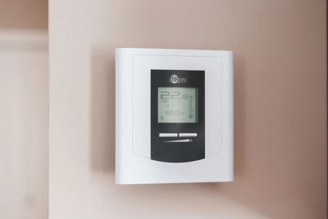 Termostat do kotła co: Jak wybrać najlepszy i oszczędzać energię